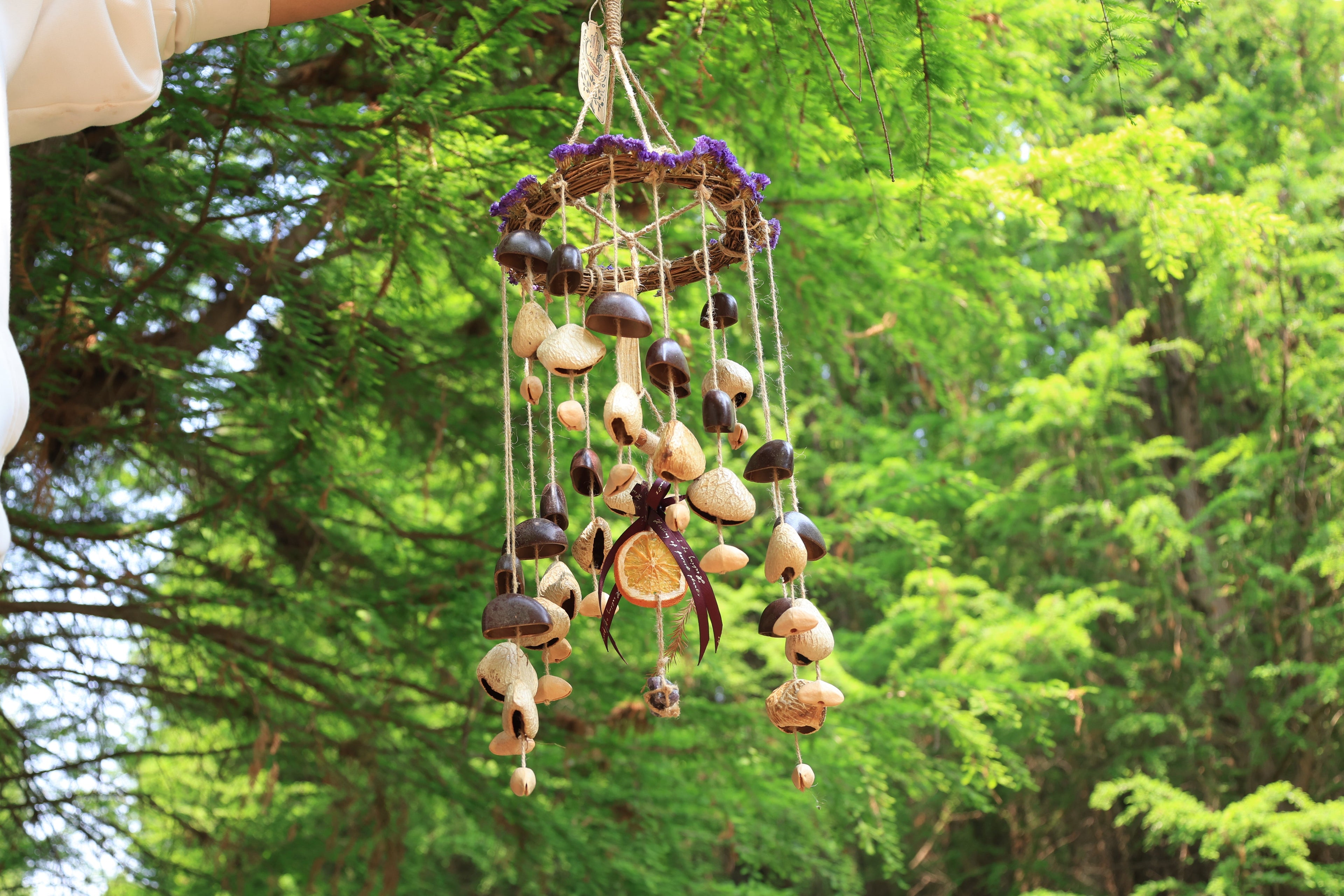 Natural vs. Synthetic: A Comprehensive Guide to Sustainable Choices - Yunicrafts