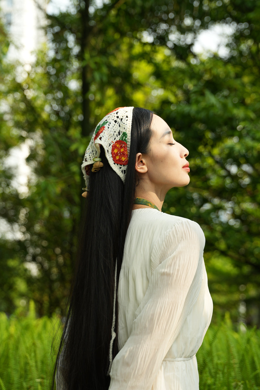 Tuning 528 Hz into a Strawberry: The Cottagecore Crochet Bandana - Yunicrafts