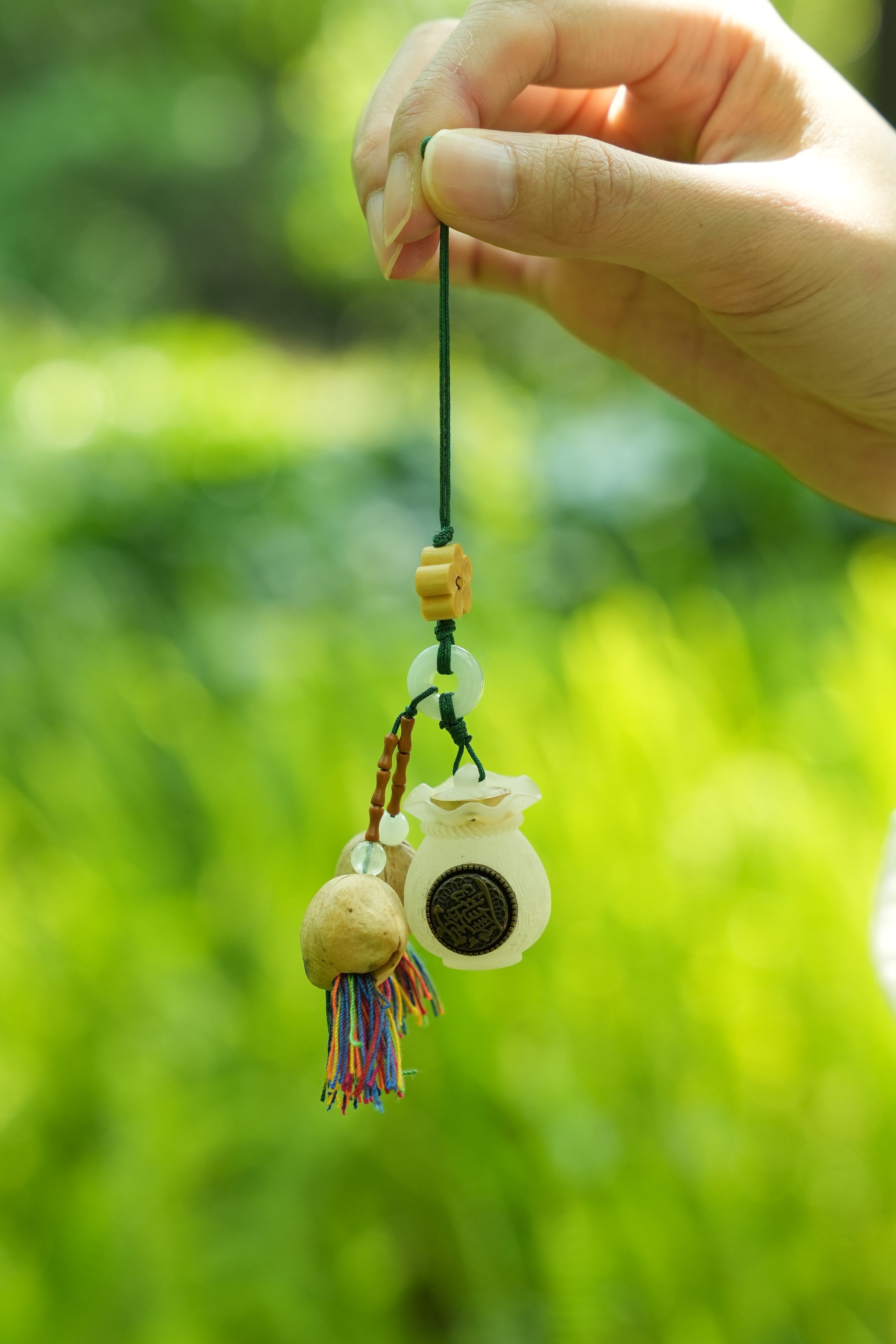 Why We Are Drawn to Simple Objects - Yunicrafts