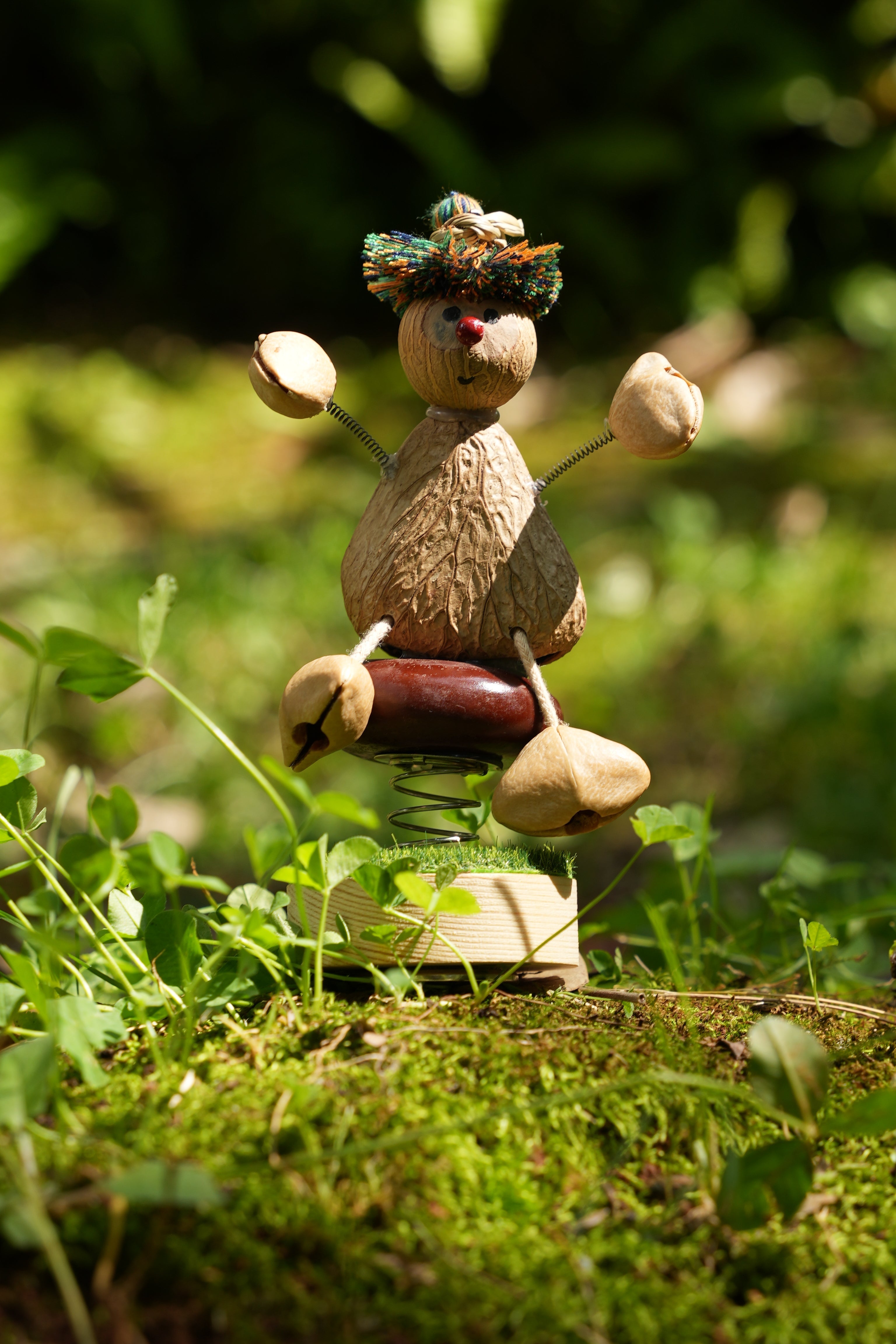 Forest Folk: Handcrafted Kinetic Seed Figurines - Yunicrafts