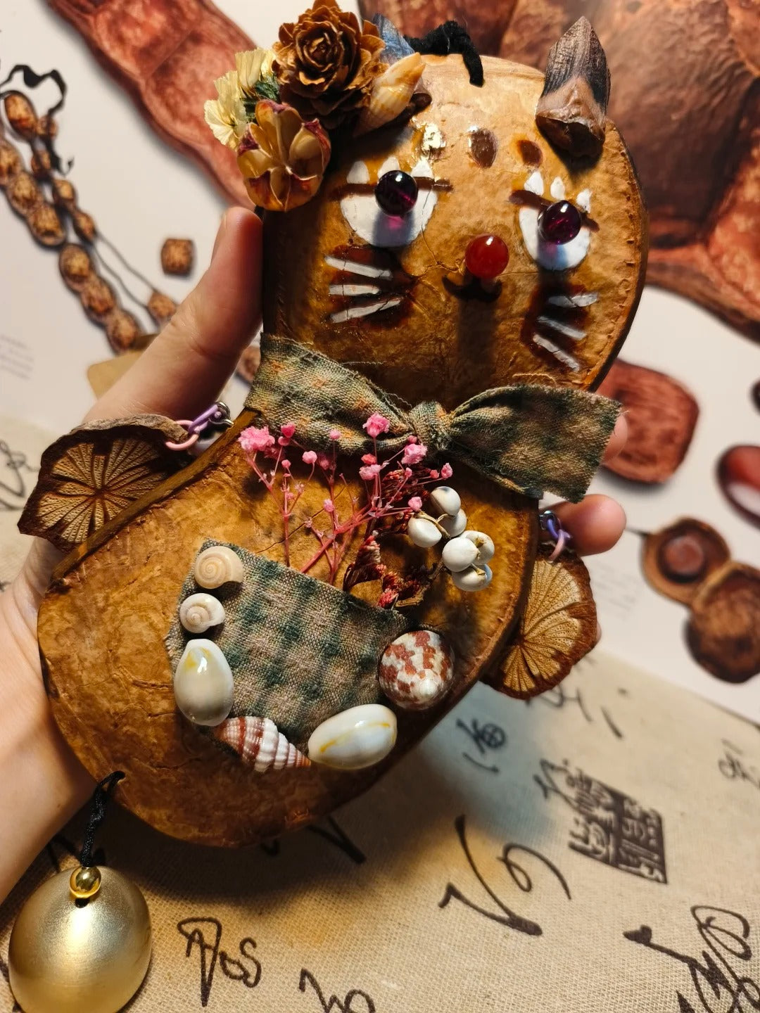 Handmade Entada Pod Ornament with Spinning Feature – Nature-Inspired Gift