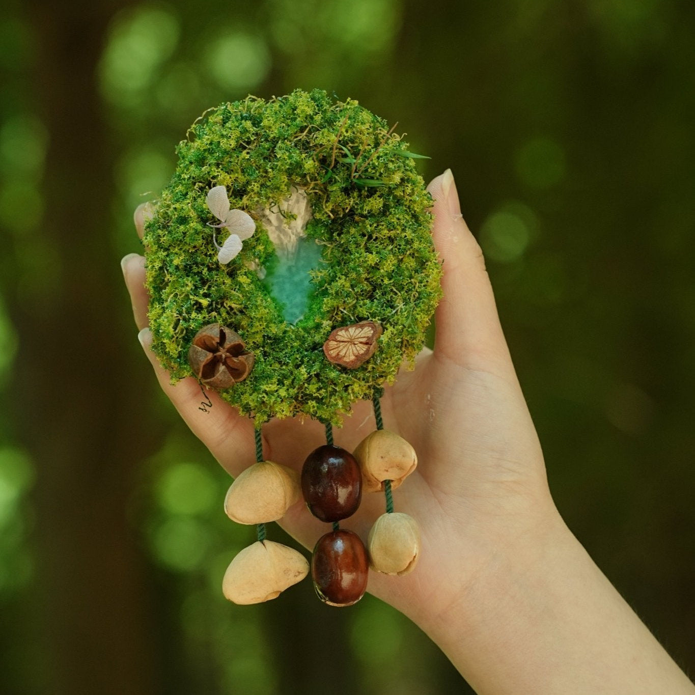 "The Acorn Family" - Handmade Moss Forest Wall Hanging & Seed Mobile - Yunicrafts