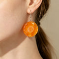 Pendientes de resina con rodajas de zanahoria - Yunicrafts