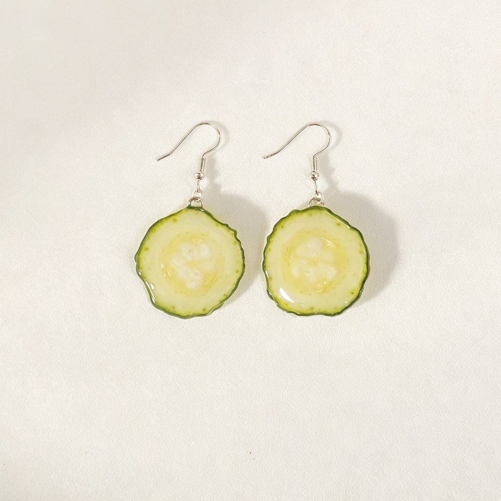 Pendientes de resina con rodajas de pepino - Yunicrafts