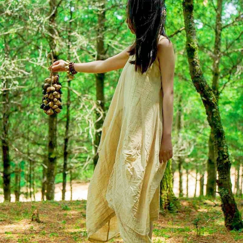 Seed Shaker | Handmade Entada, Pala Cardamom & Chacha Oleander Seed Shell Hand Bell– Natural Rainforest Sound - Yunicrafts