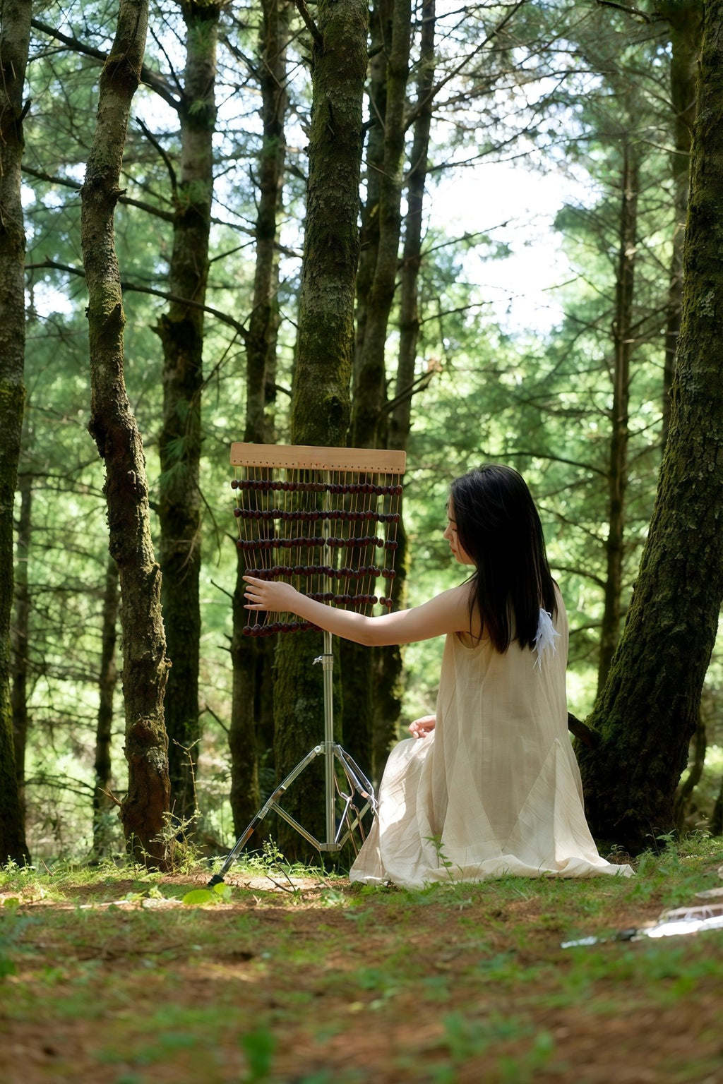 Handmade Pala Cardamom Seed Shell Bar Chime – Natural Rainforest Decor - Yunicrafts