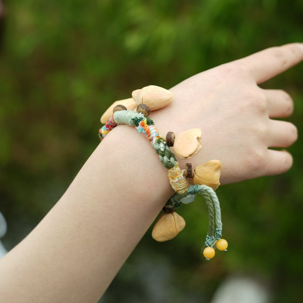"The Happy Pistachio" - Hand - Braided Natural Shell Bracelet with Colorful Cord - Yunicrafts
