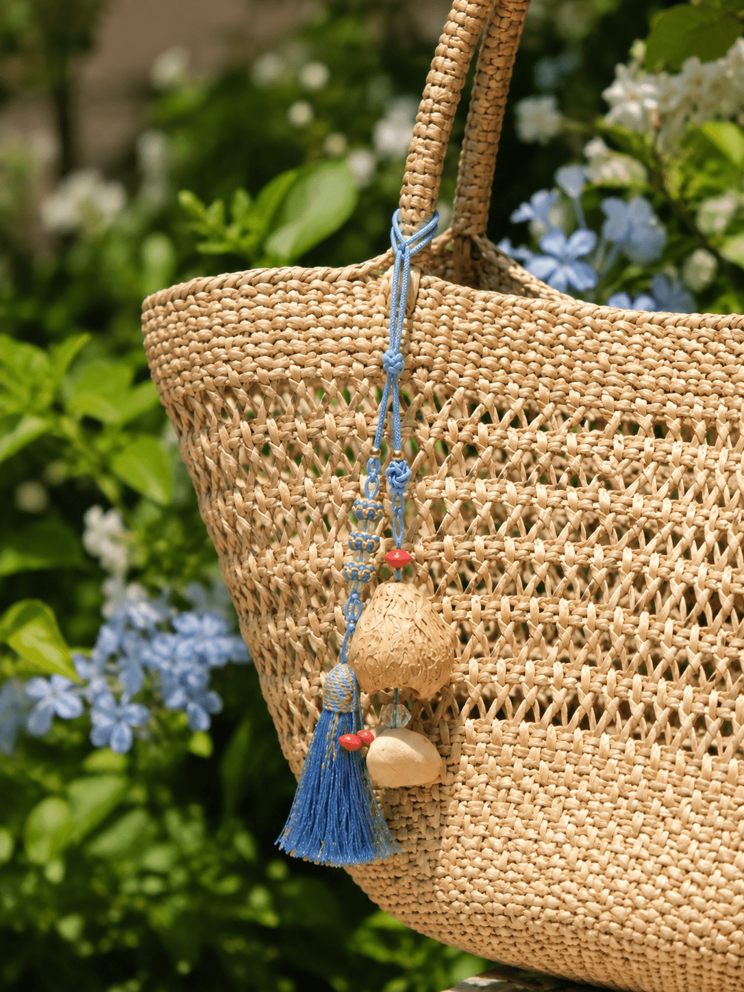 "Indigo Guardian" Tassel Seed Charm - Yunicrafts
