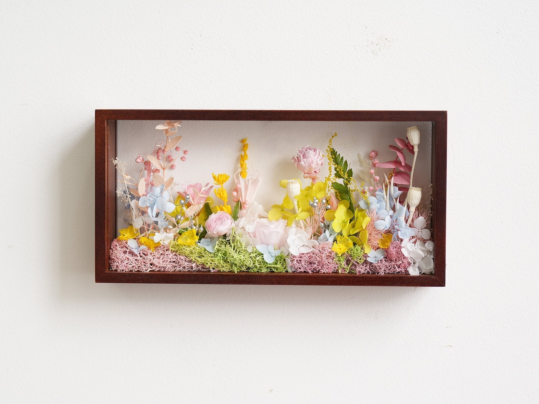 "Micro Landscape Frame" - Real Preserved Flower Mini Garden Shadow Box (Panoramic Desk Decor) - Yunicrafts