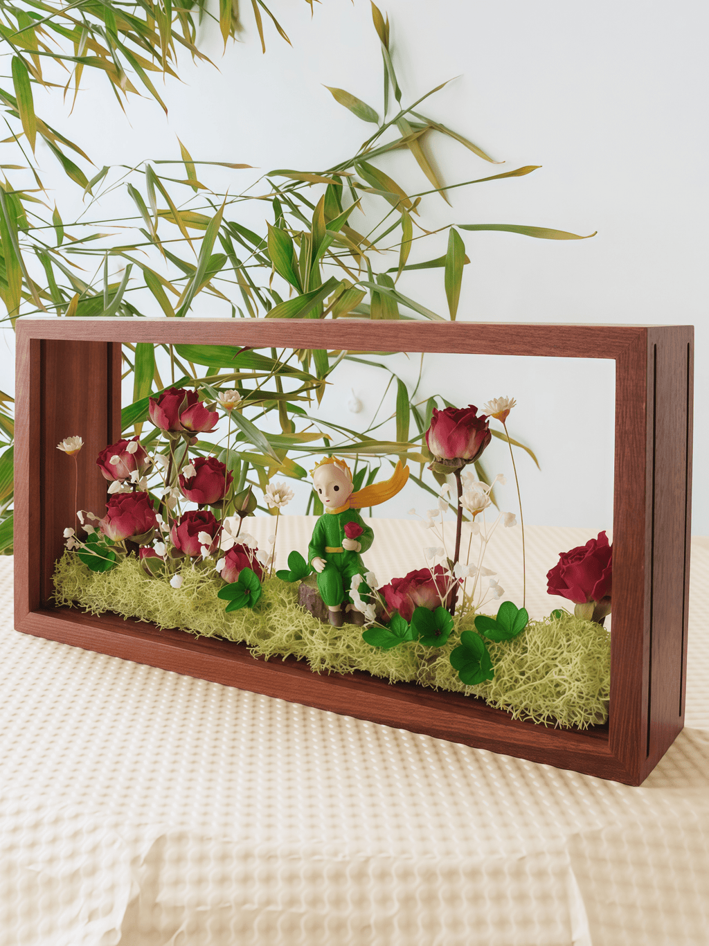 "My Unique Rose" Preserved Flower Shadow Box - Yunicrafts