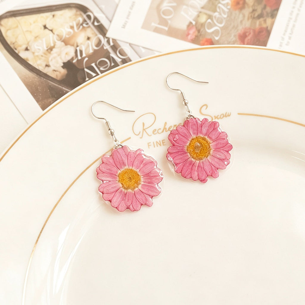 Pink Marguerite Resin Earrings - Yunicrafts