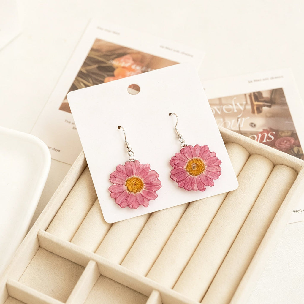 Pink Marguerite Resin Earrings - Yunicrafts