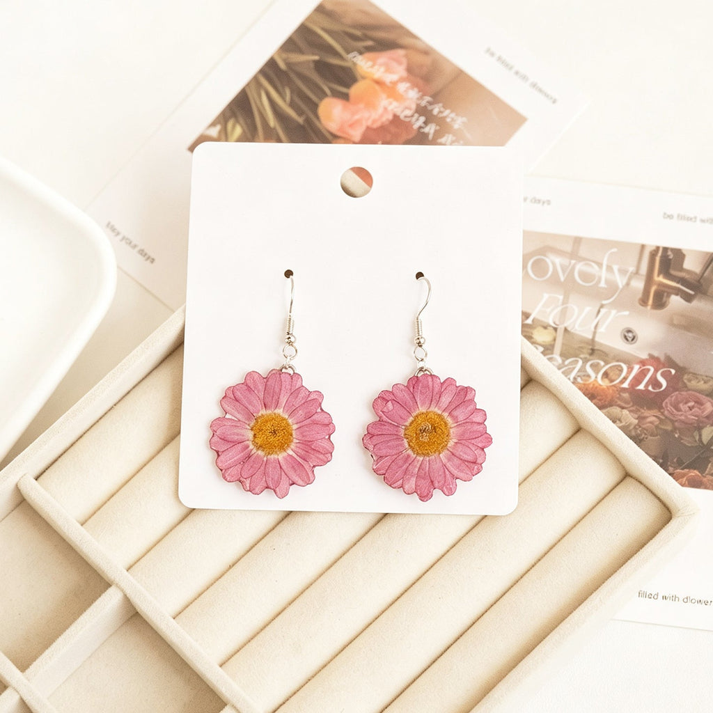 Pink Marguerite Resin Earrings - Yunicrafts