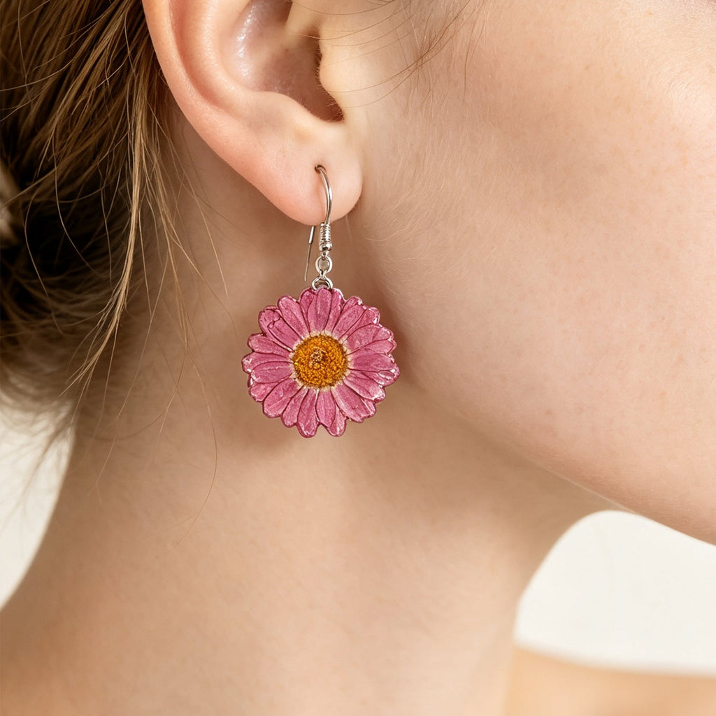 Pink Marguerite Resin Earrings - Yunicrafts