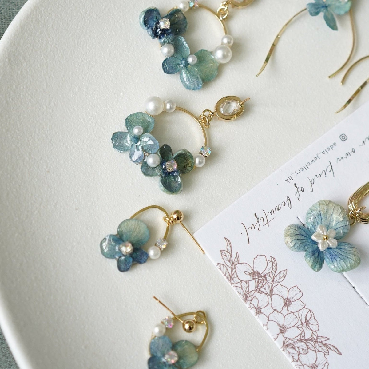"Raindrop Waltz" Hydrangea Earrings - Yunicrafts