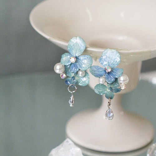 "Raindrop Waltz" Hydrangea Earrings - Yunicrafts
