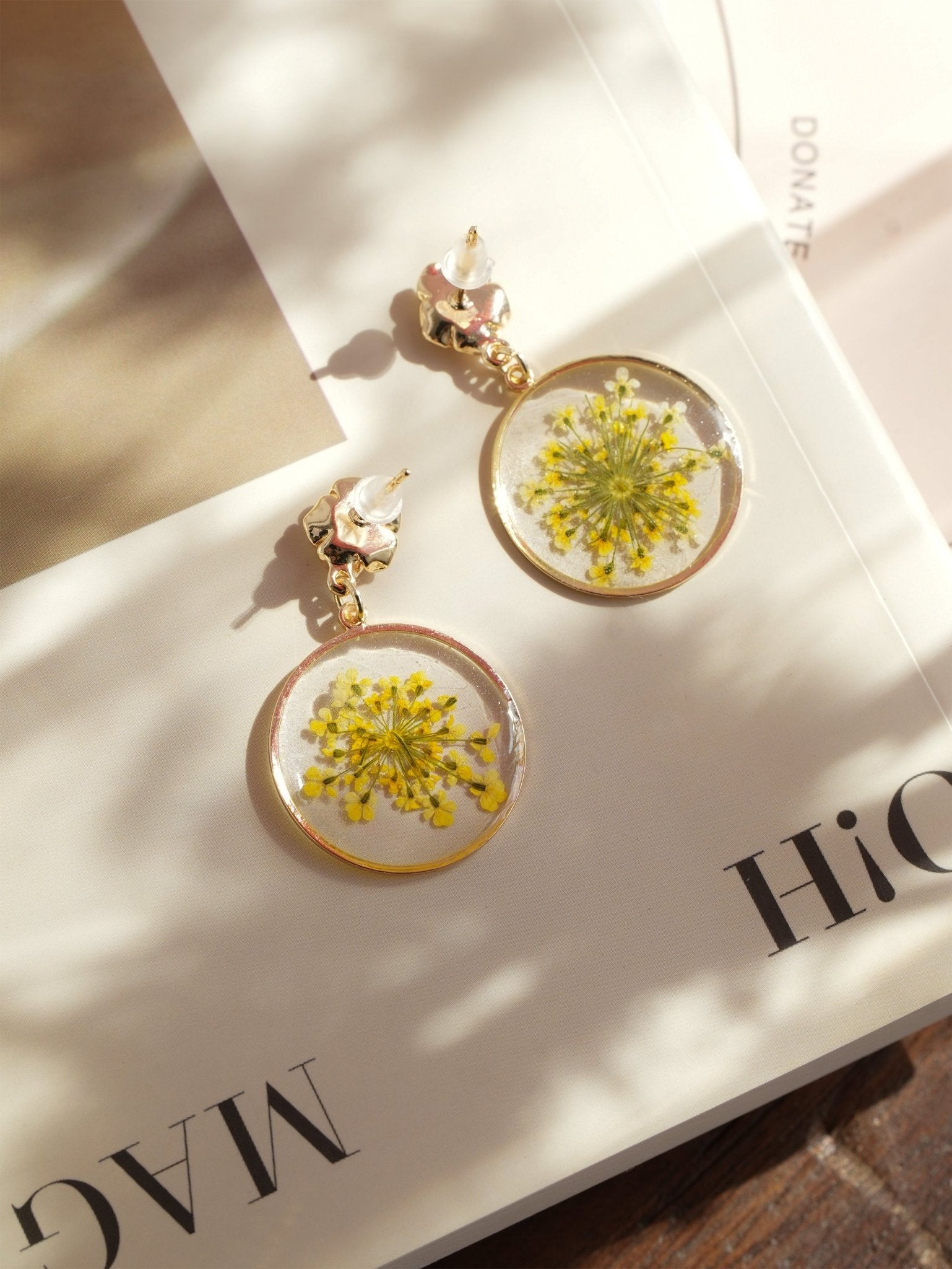 Real Yellow Lace Flower Earrings - "Golden Sunburst" Pressed Botanical Jewelry - Yunicrafts