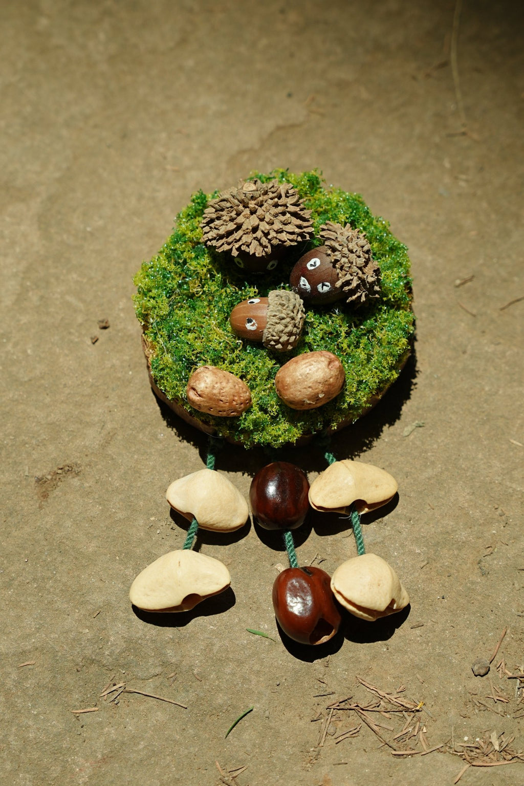"The Acorn Family" - Handmade Moss Forest Wall Hanging & Seed Mobile - Yunicrafts