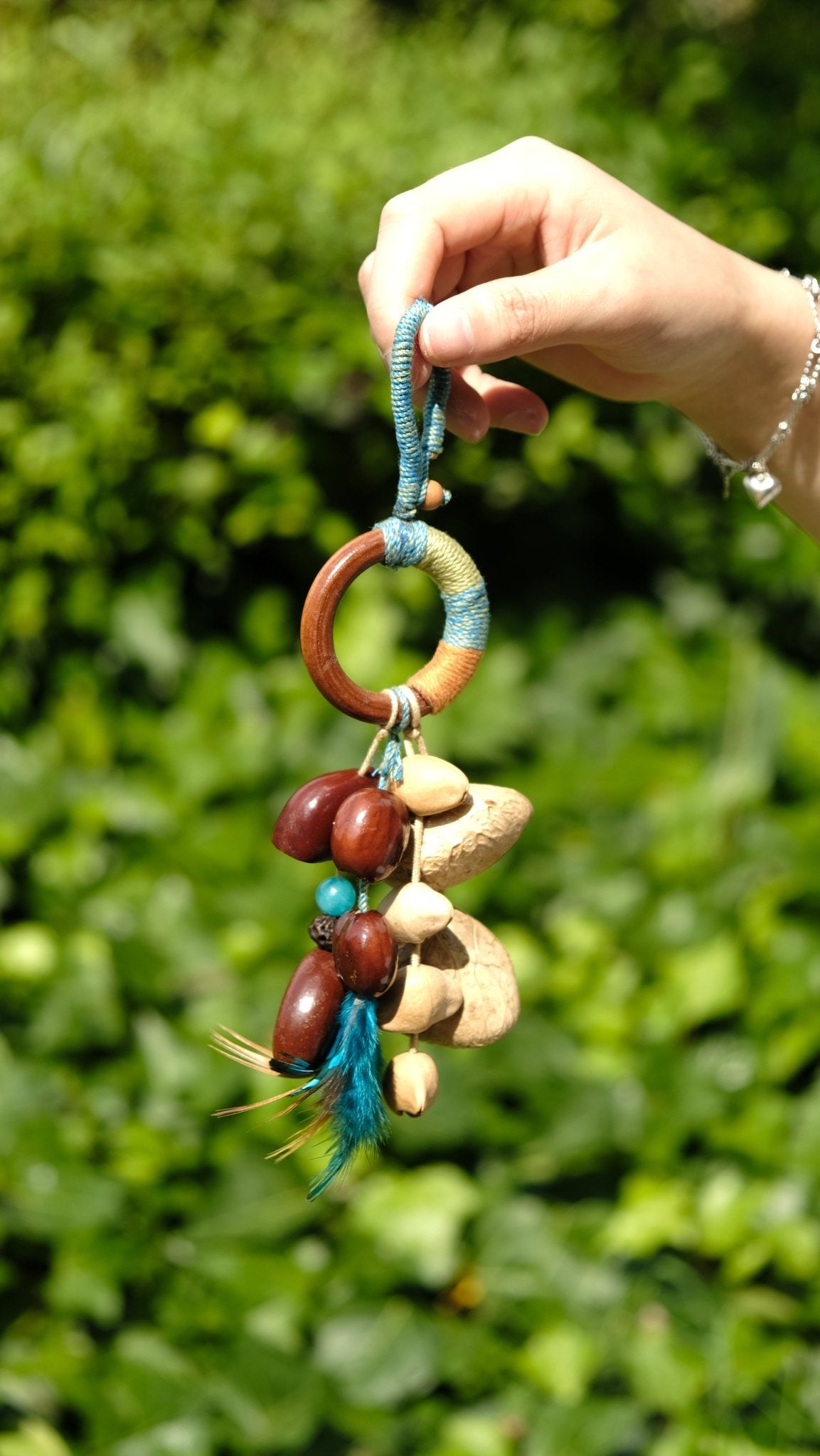 "The Azure Spirit" - Hand - Wrapped Wood Ring & Blue Feather Totem Charm - Yunicrafts