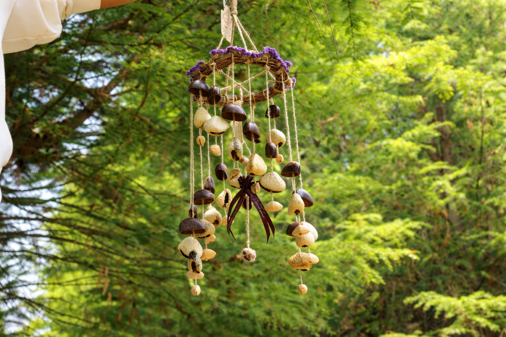 "The Floral Harvest Chime" - Vine Wreath Mobile with Dried Flowers & Seed Bells - Yunicrafts