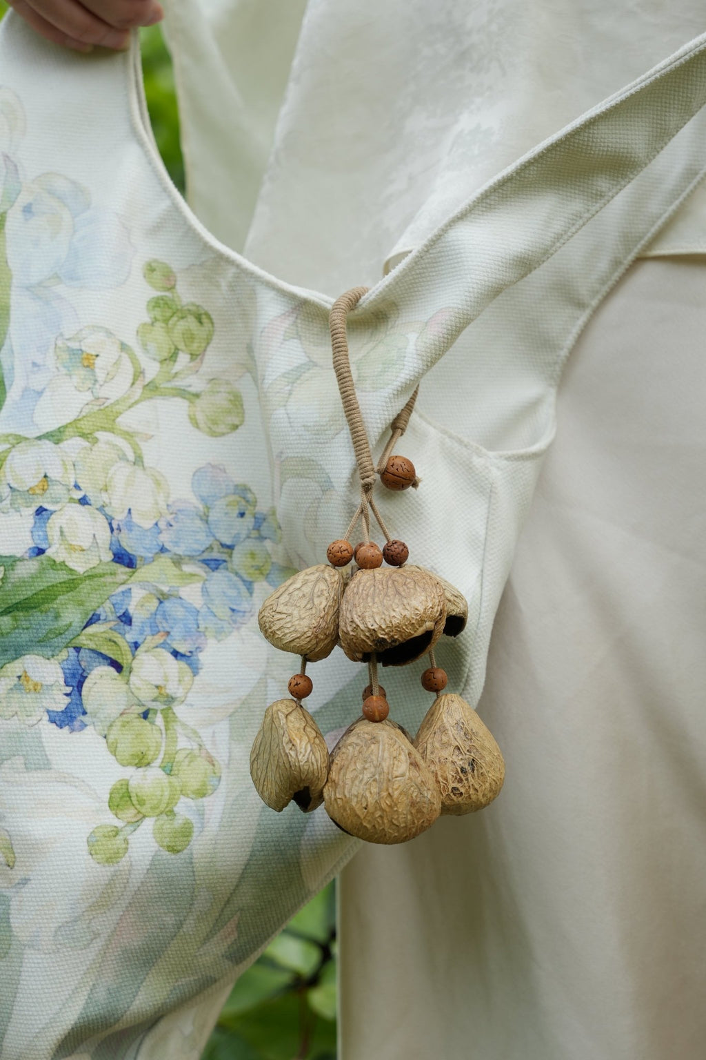 "The Forest Harvest Ring" - Natural Seed Cluster Charm with Dark Wood Handle - Yunicrafts