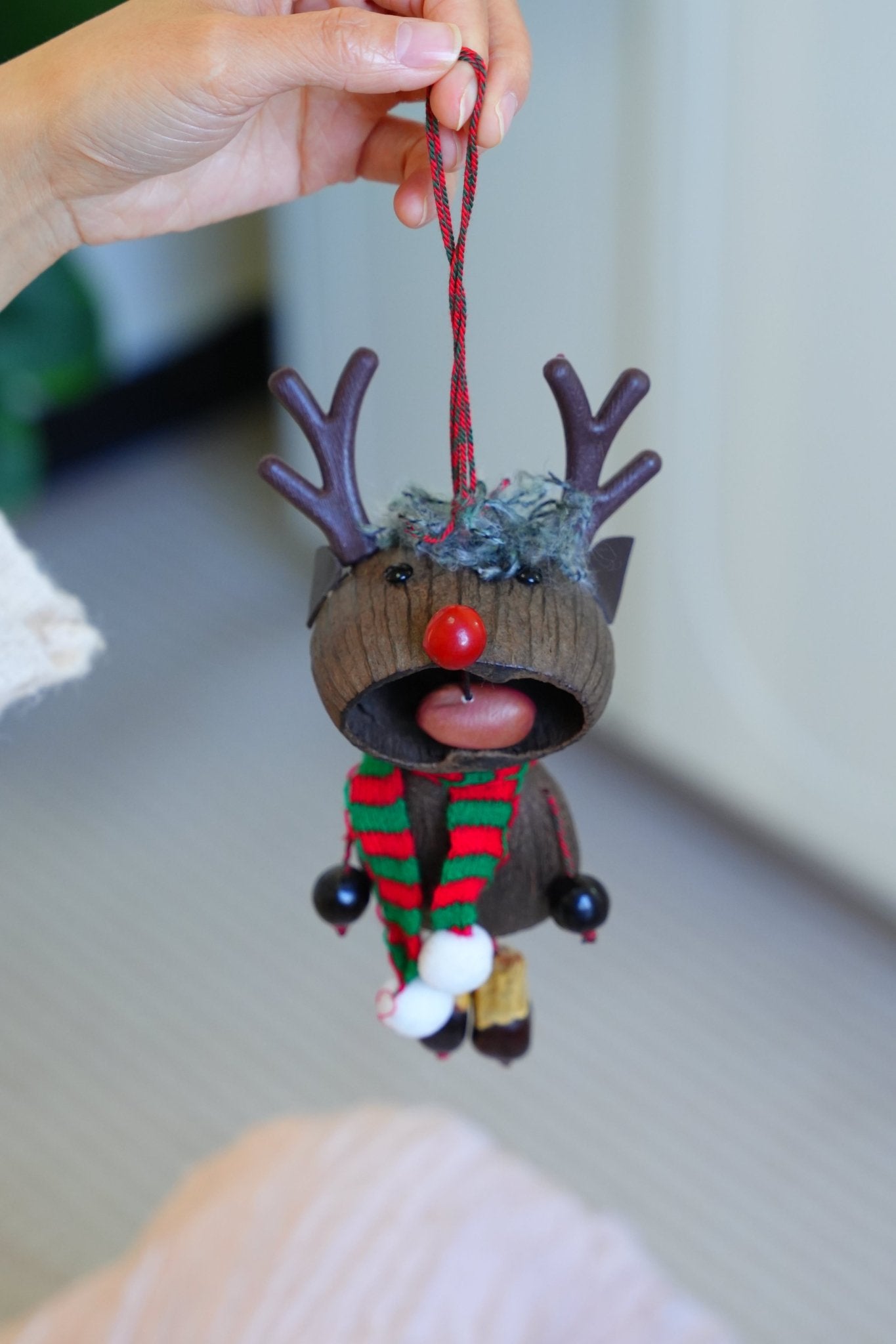 "The Forest Holiday" - Handcrafted Natural Nut Christmas Ornaments & Charms - Yunicrafts