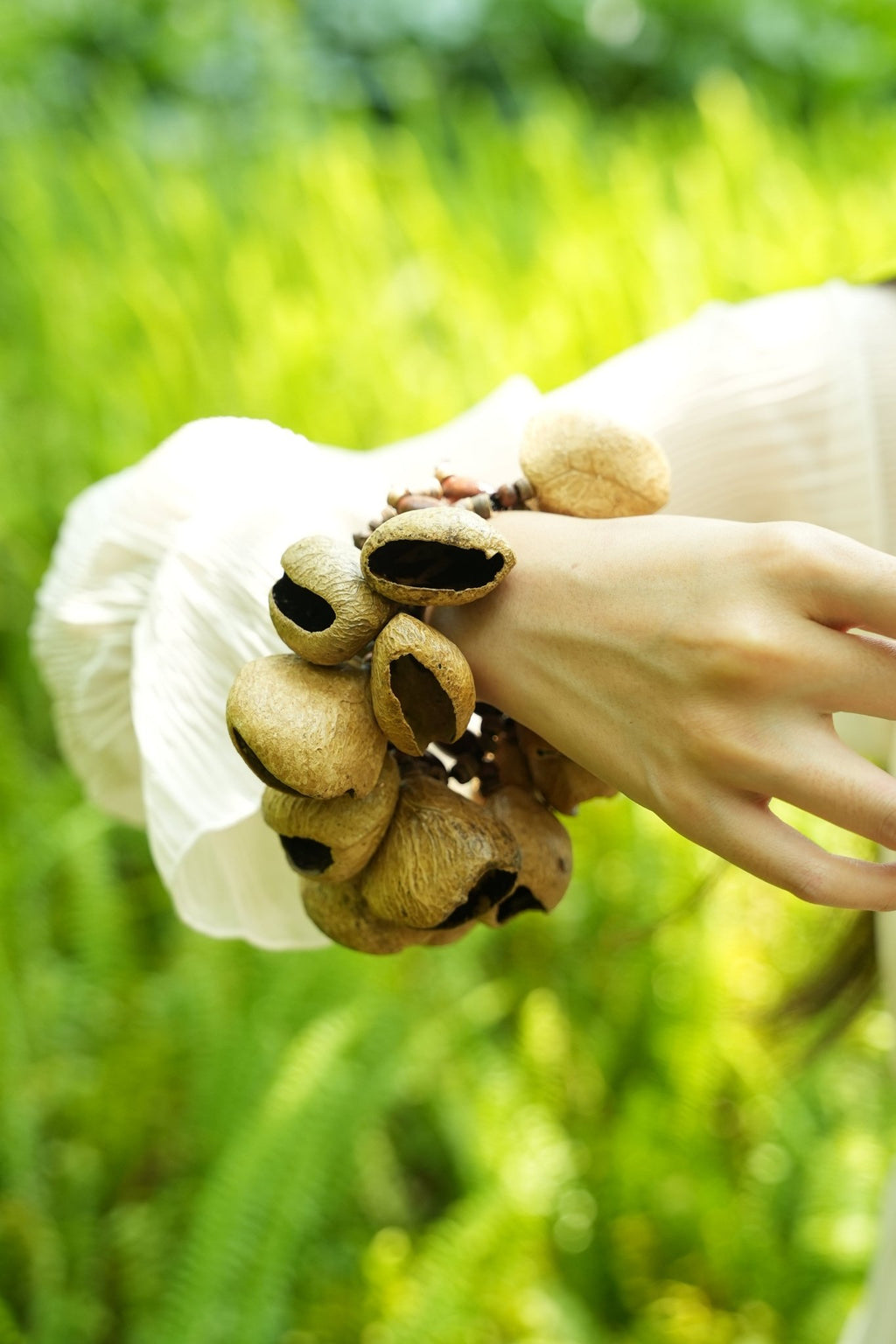 "The Forest Rhythm" - Natural Seed Shell Wrist Rattle & Percussion Bracelet - Yunicrafts