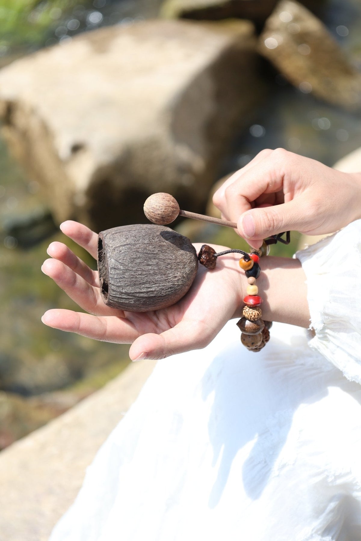 "The Forest Woodblock" Natural Seed Percussion - Yunicrafts