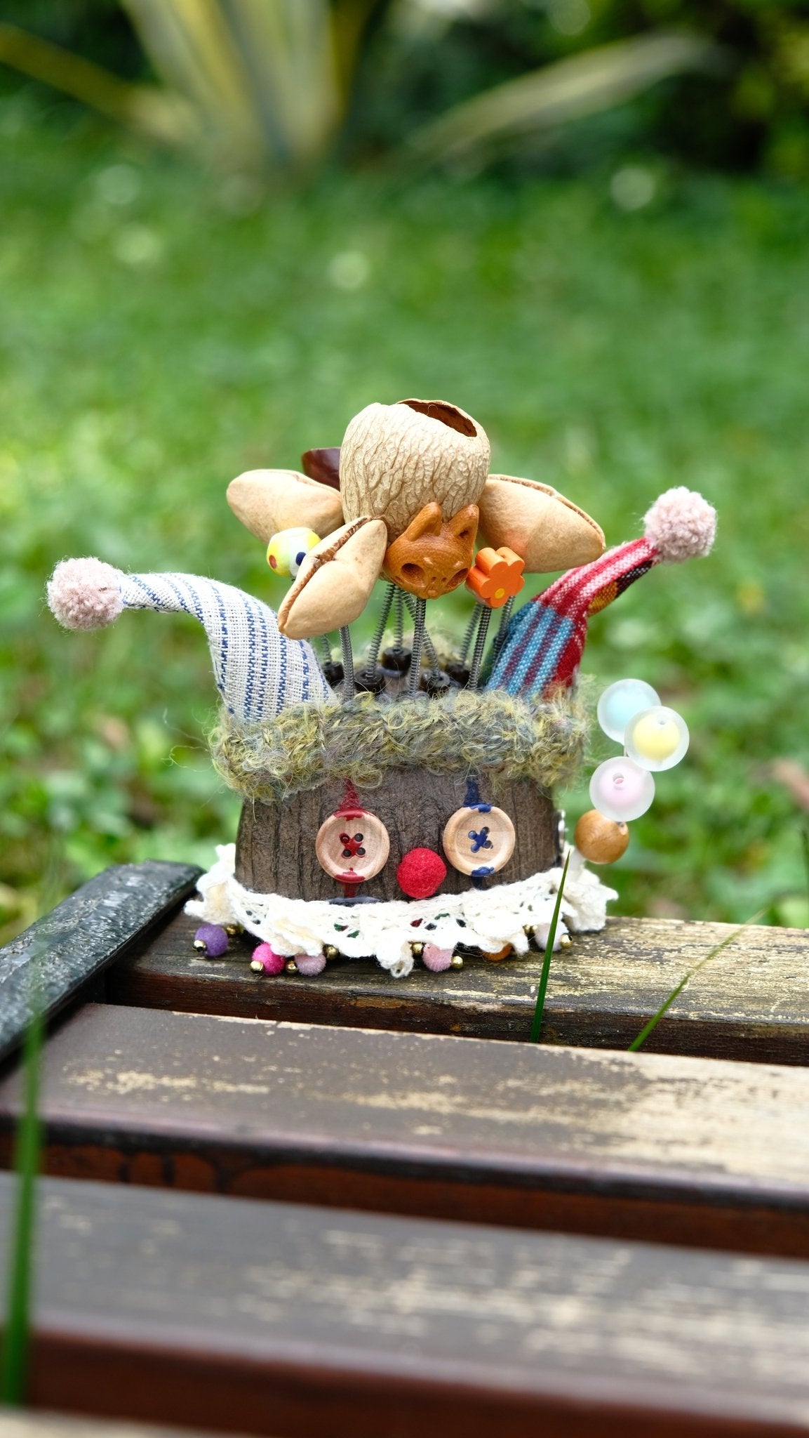 "The Happy Jester" - Nut Shell Clown Doll with Balloons & Fox Mask - Yunicrafts