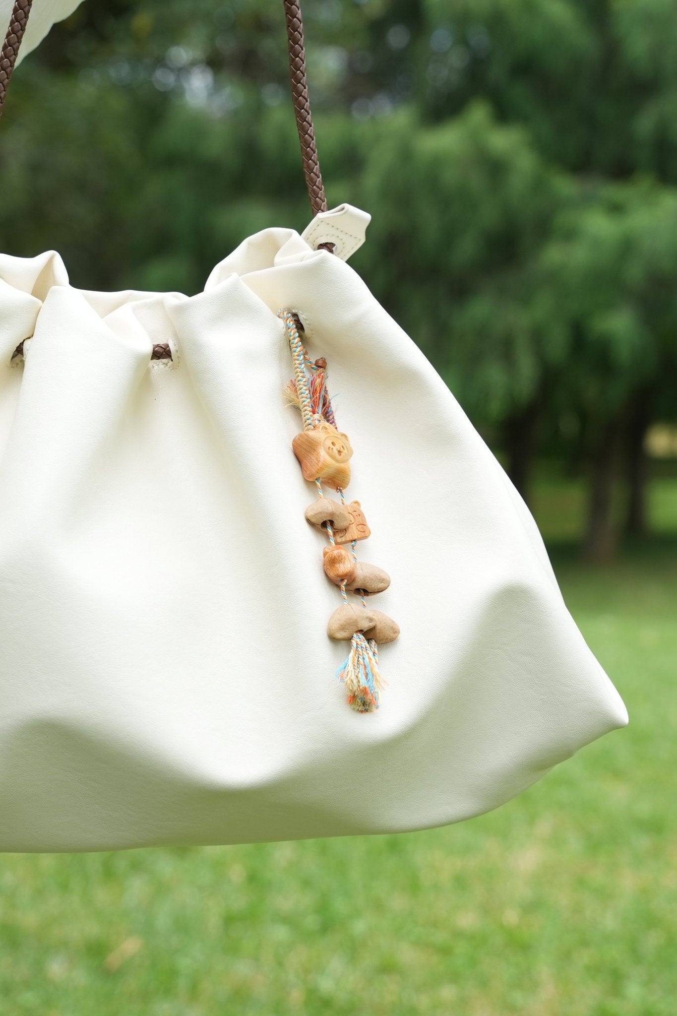 "The Happy Star" - Carved Wood Smiling Star & Toast Bag Charm - Yunicrafts