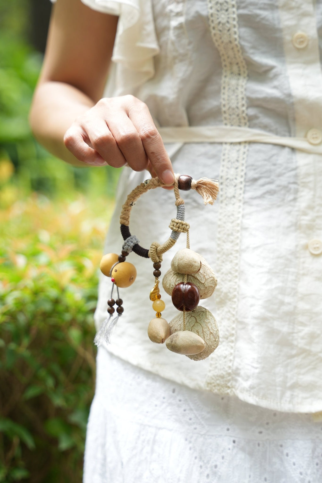"The Harvest Circle" - Woven Ring Charm with Golden Gourds & Natural Pods - Yunicrafts