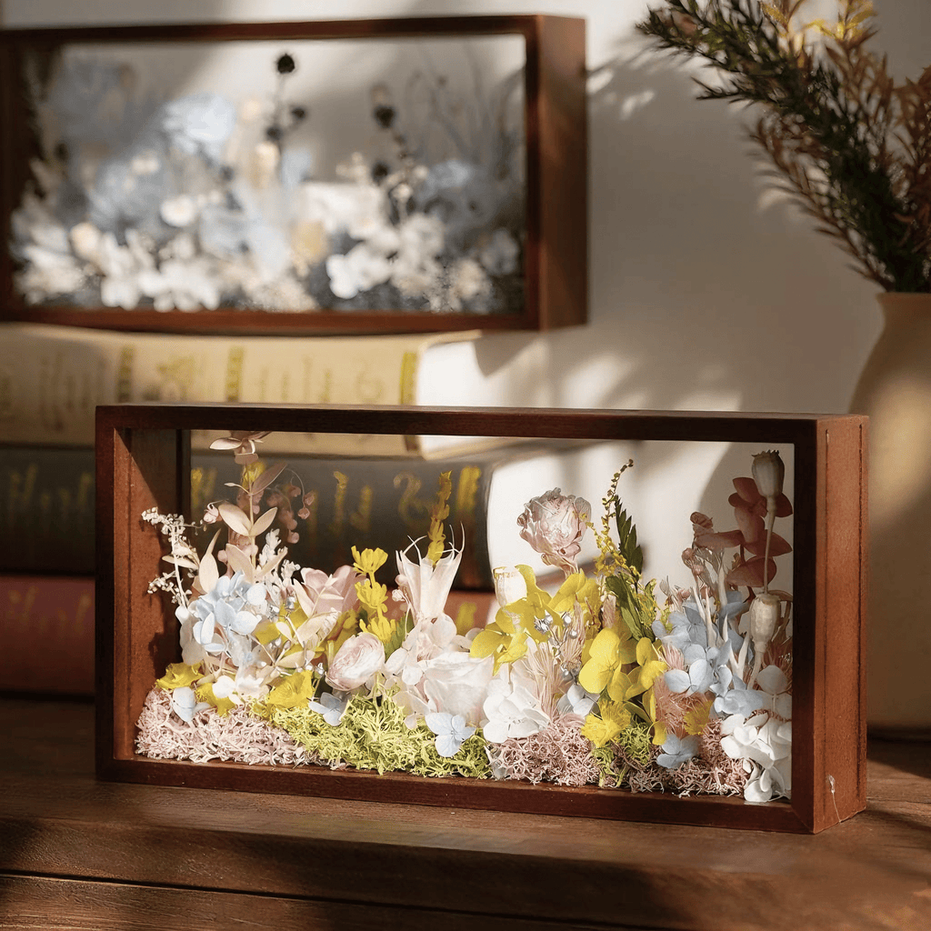 "The Landscape Garden" - Real Preserved Flower Shadow Box (Panoramic Desk Decor) - Yunicrafts
