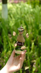 The Little Nut Guardian | Real Seed Shell Bobblehead & Car Dashboard Ornament - Yunicrafts