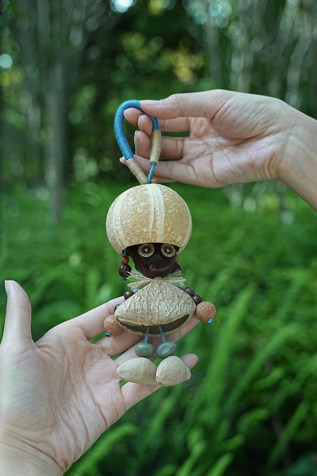 "The Mushroom Sprite" - Big - Head Nut Shell Doll with Button Eyes Charm - Yunicrafts