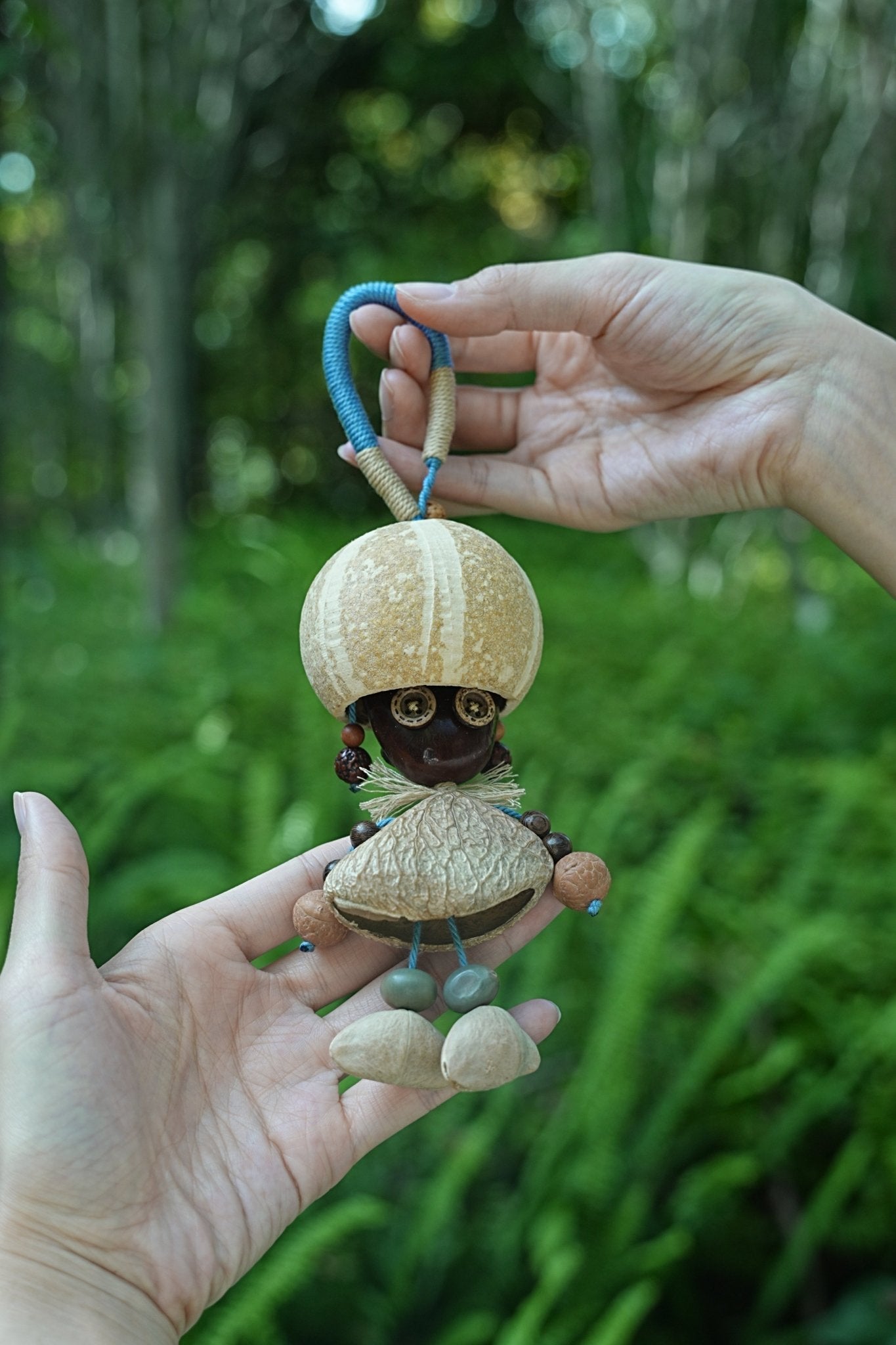 "The Mushroom Sprite" - Big - Head Nut Shell Doll with Button Eyes Charm - Yunicrafts
