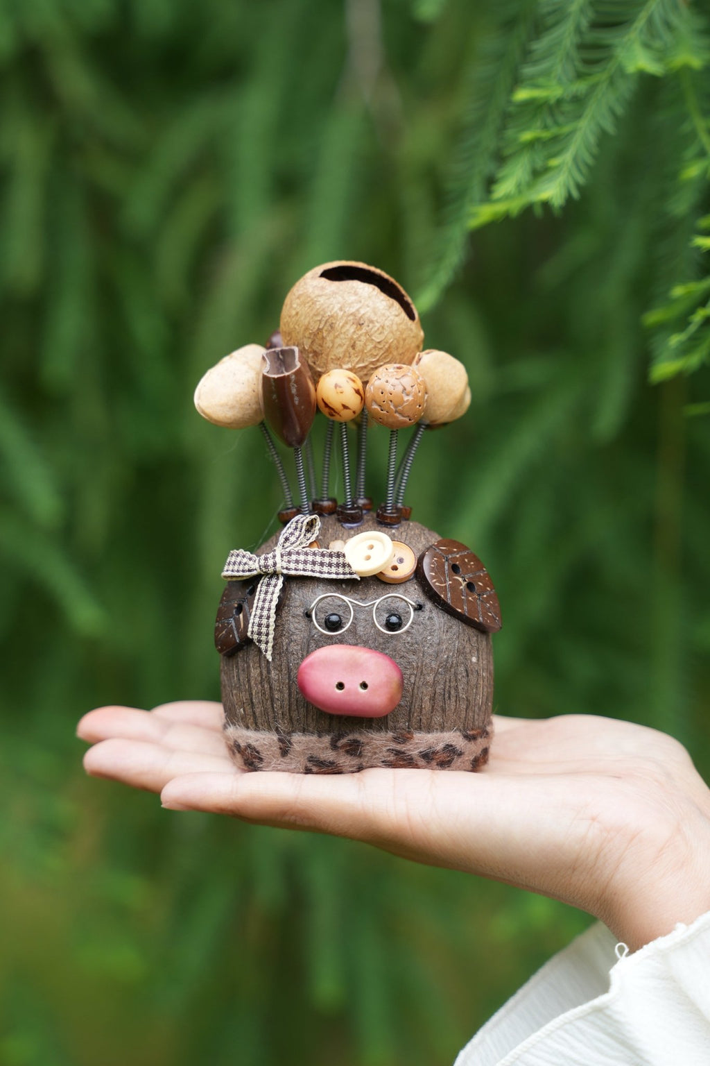 "The Scholar Piggy" - Smart Nut Shell Pig Doll with Glasses & Plaid Bow - Yunicrafts