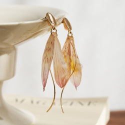 Pendientes de pétalos de Alstroemeria real - Joyería floral translúcida "Alas de hada" - Yunicrafts