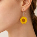 Yellow Sun Daisy Resin Earrings - Yunicrafts