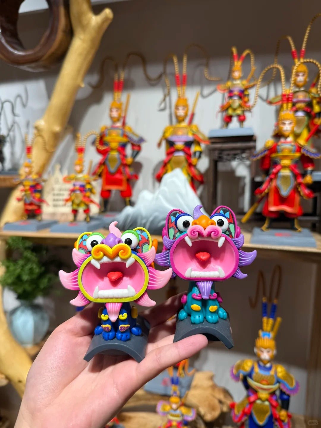 Yunnan Roof Cat Soft Clay Ornament – Handcrafted Folk Guardian for Home Décor - Yunicrafts